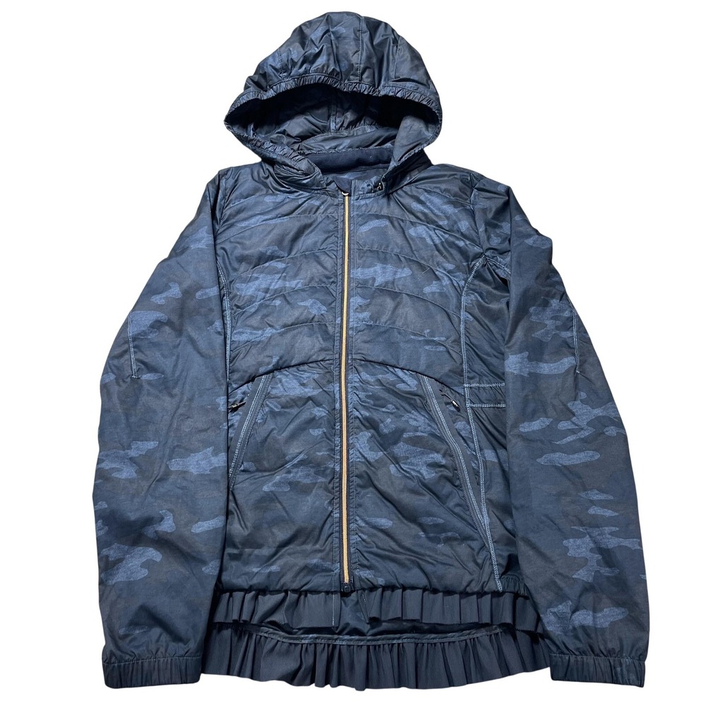 Lululemon Spring Fling Puffy Windbreaker Heathered Lotus Camo Oil Slick Blue 8